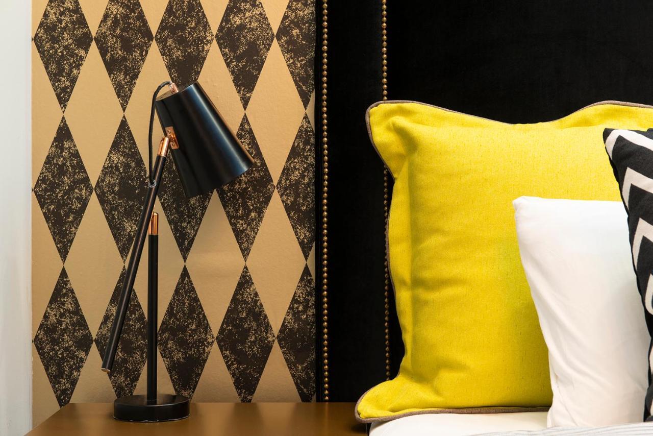 Crown Sea Apart Hotel Tel Aviv Esterno foto